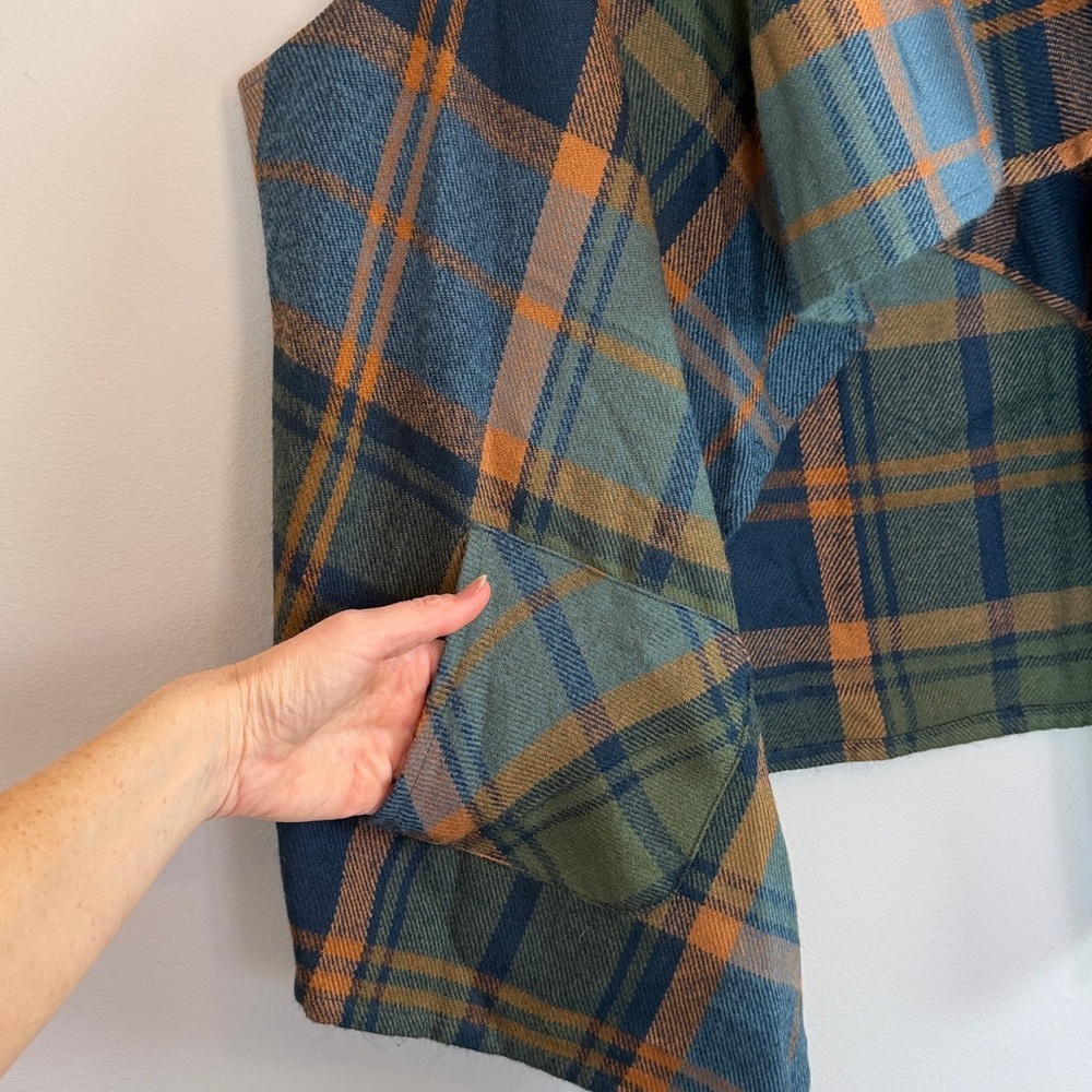 Natural Reflections plaid flowy vest cover 100% acrylic women’s size medium - Picture 3 of 11